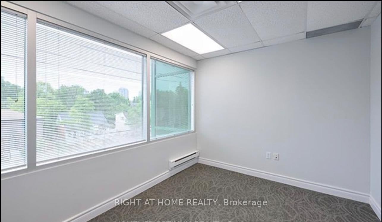170 Sheppard Avenue E, Unit 303 thumbnail 4
