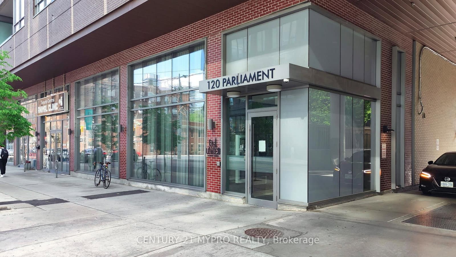 120 Parliament Street, Unit 404 - Image 1