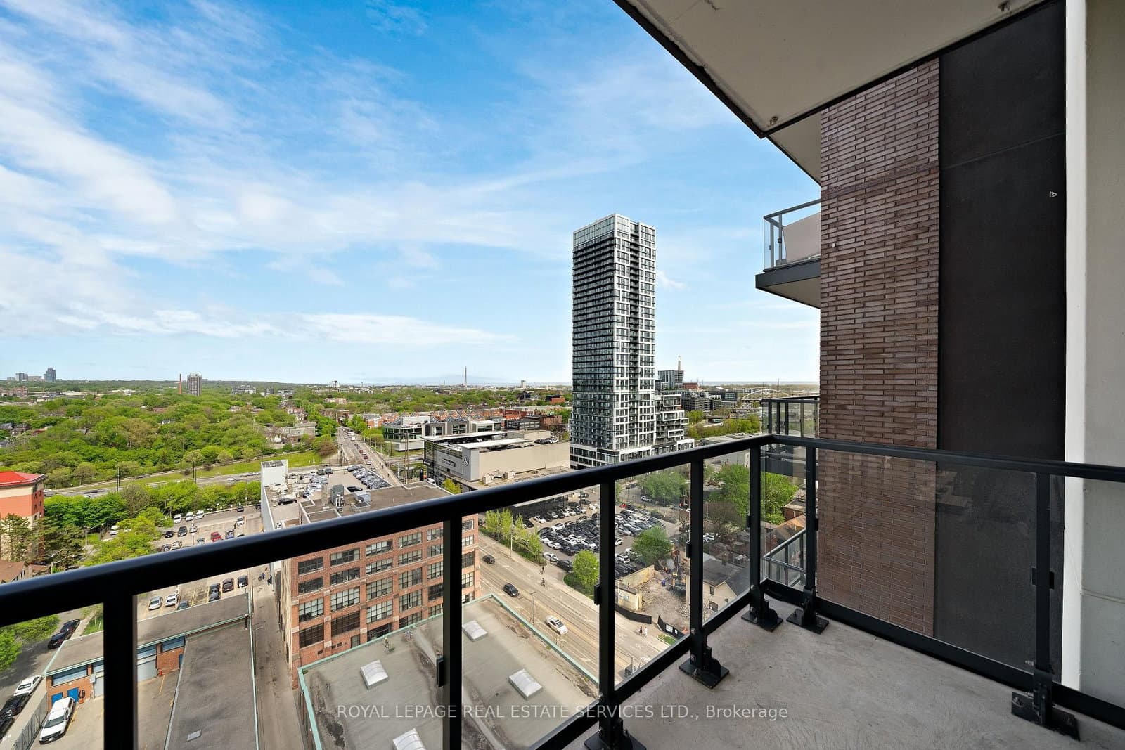 130 River Street, Unit 1411 thumbnail 22