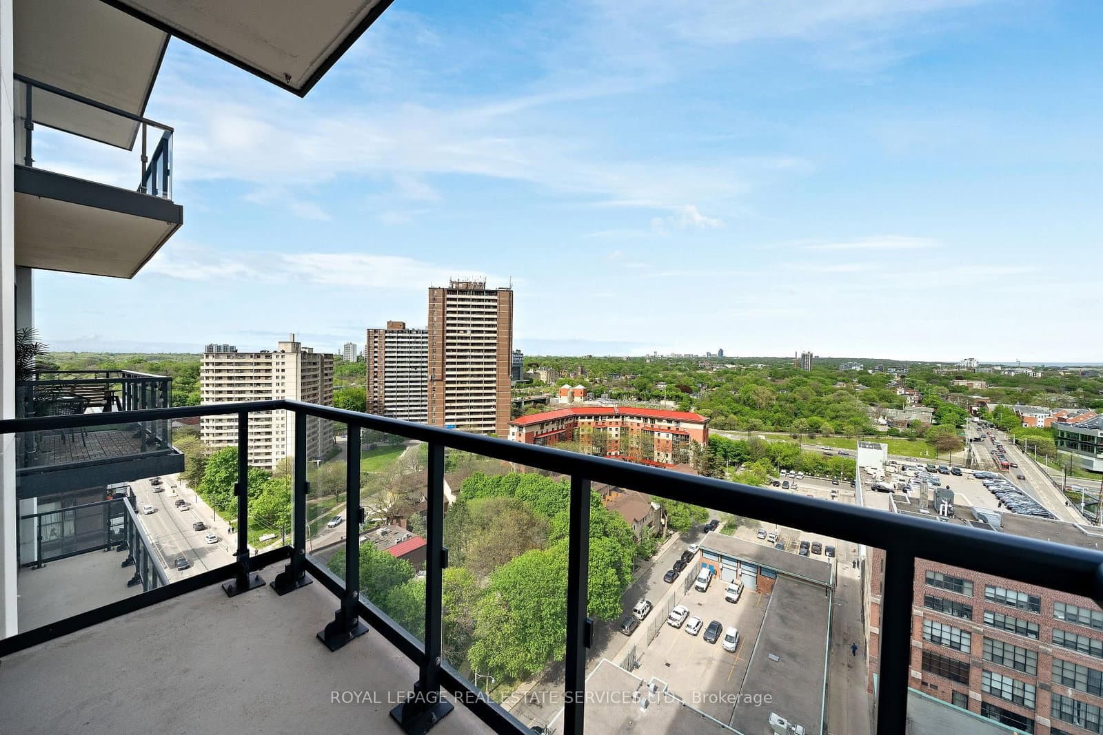 130 River Street, Unit 1411 thumbnail 23