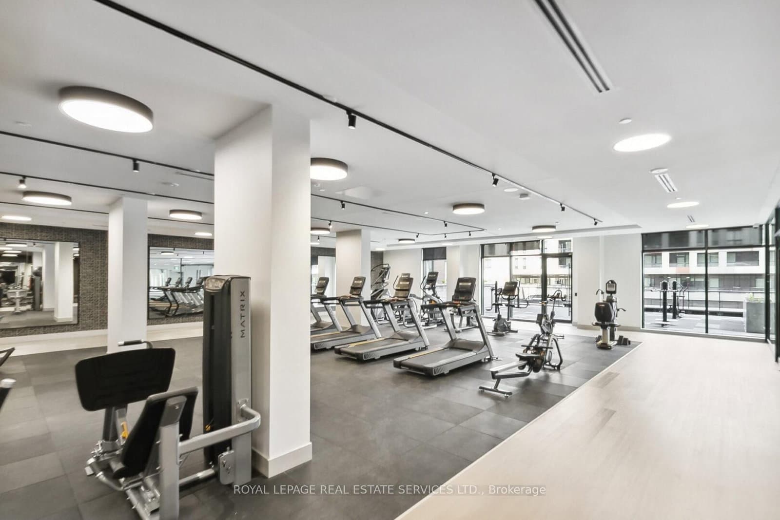 130 River Street, Unit 1411 thumbnail 26