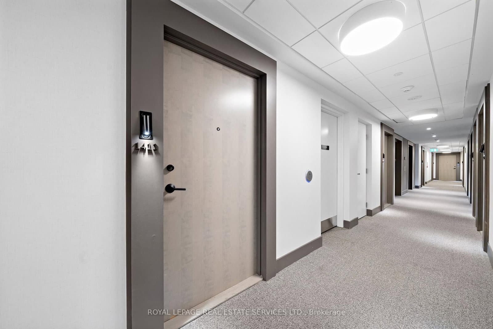130 River Street, Unit 1411 thumbnail 5