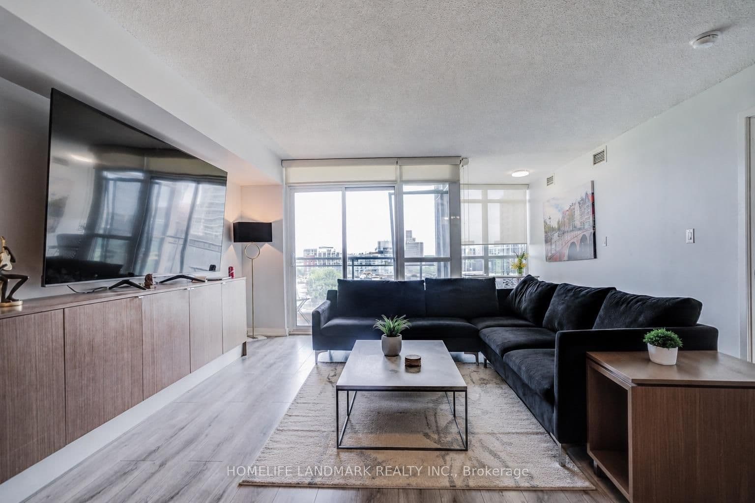 151 Dan Leckie Way, Unit 702 thumbnail 5