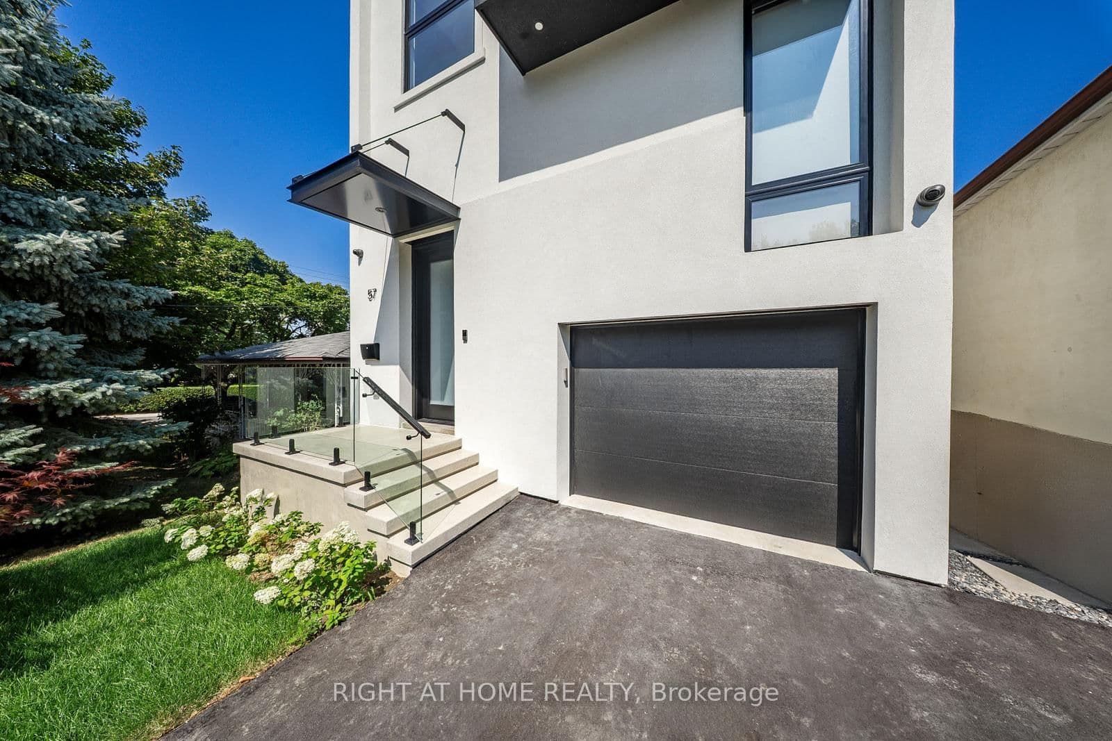 57 Alameda Avenue thumbnail 2