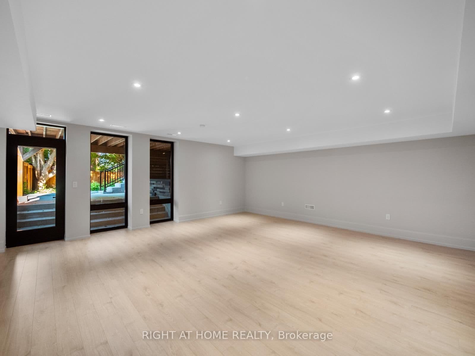 57 Alameda Avenue thumbnail 45