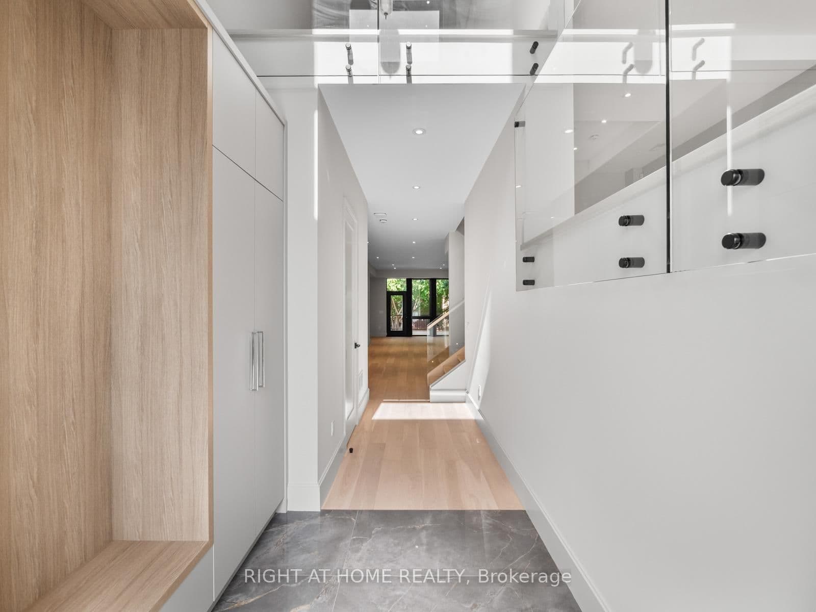 57 Alameda Avenue thumbnail 9