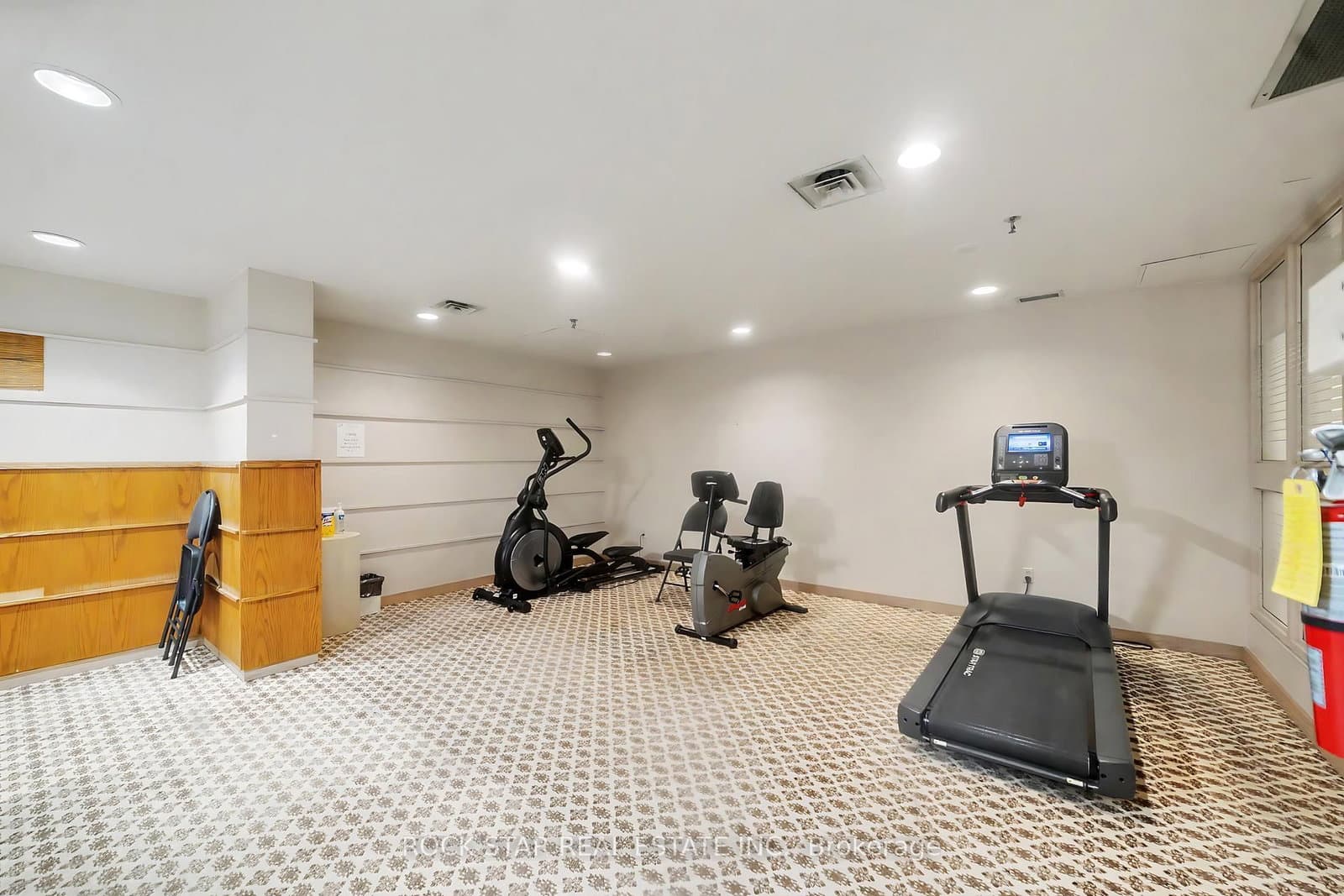 5 Kenneth Avenue, Unit 701 thumbnail 35