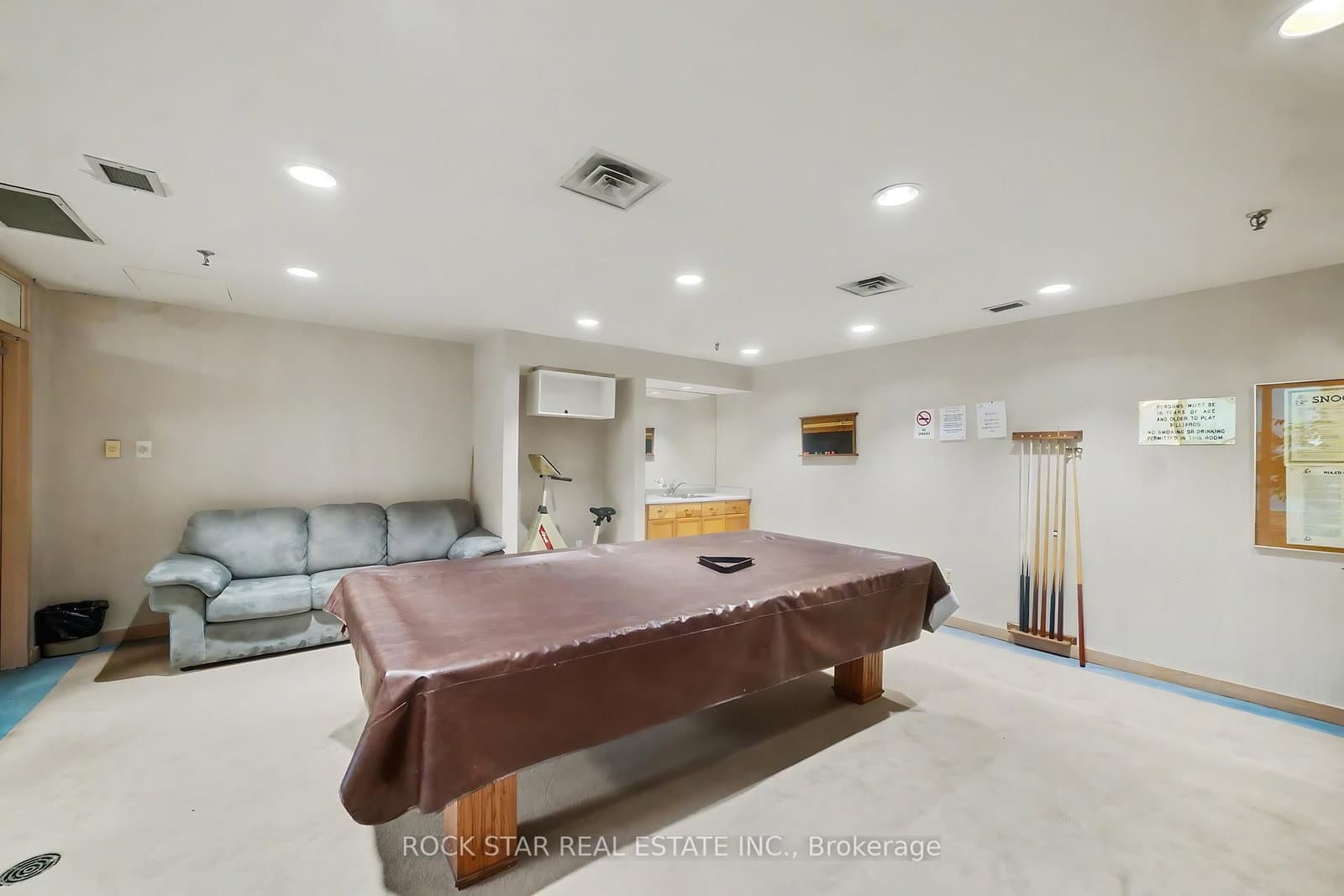 5 Kenneth Avenue, Unit 701 thumbnail 37