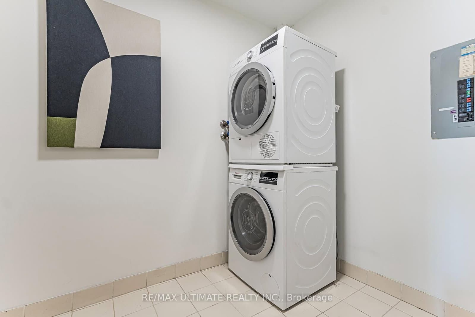 10 Queens Quay W, Unit 2206 thumbnail 34