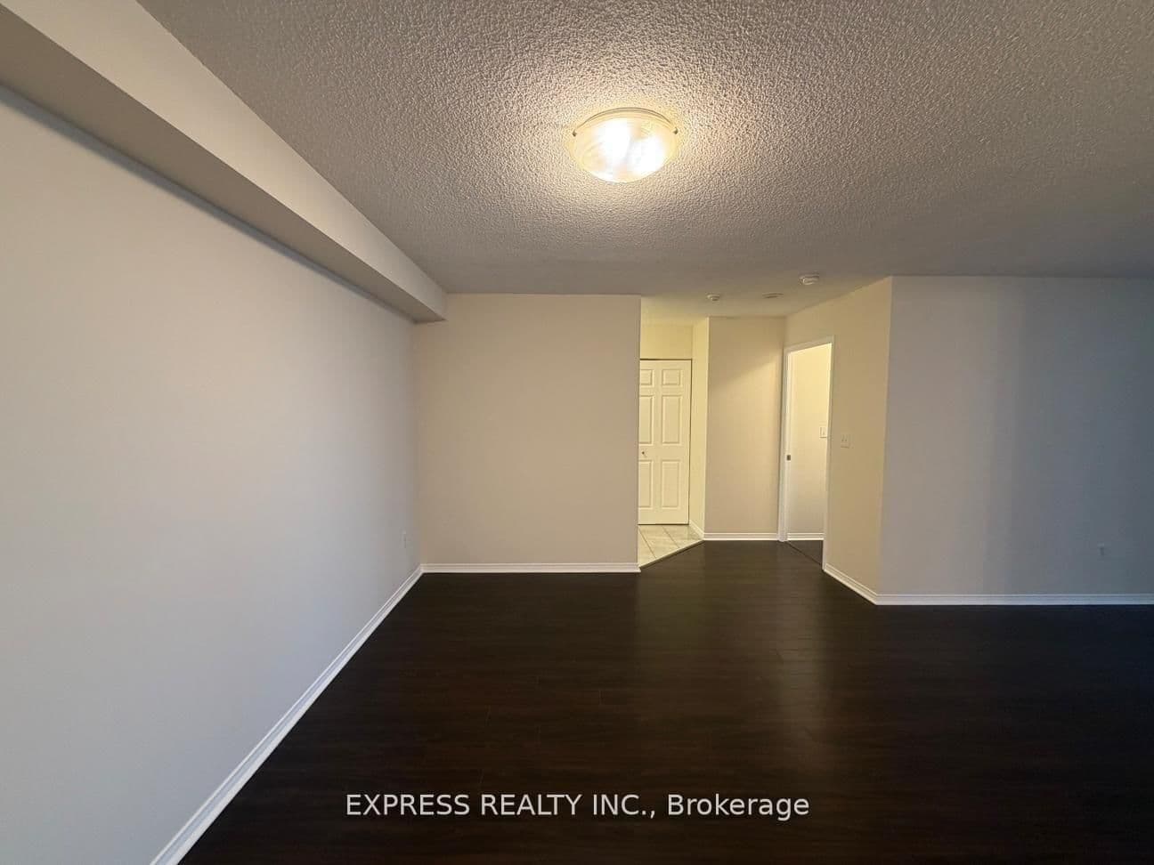 29 Pemberton Avenue, Unit 809 thumbnail 4
