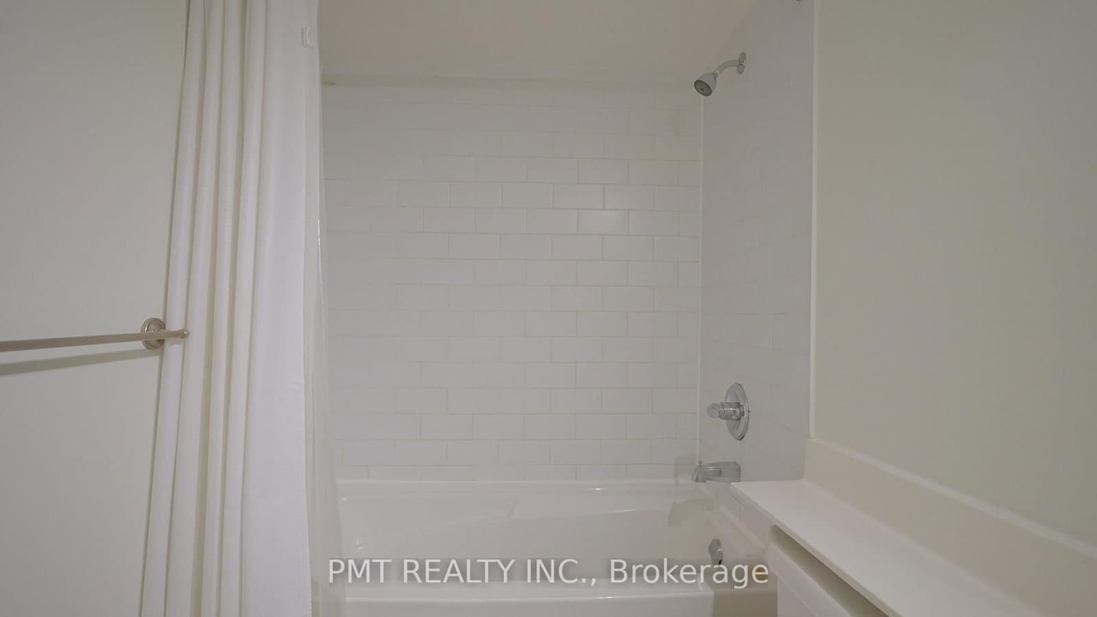 230 King Street E, Unit 803 thumbnail 38