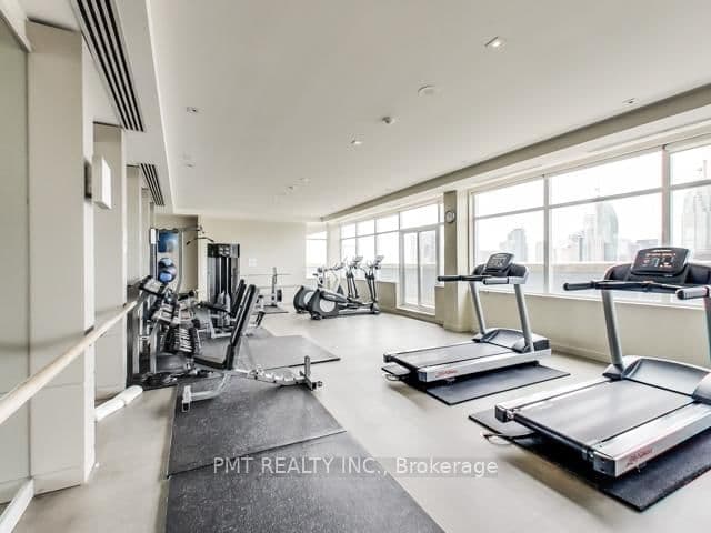 230 King Street E, Unit 803 thumbnail 8