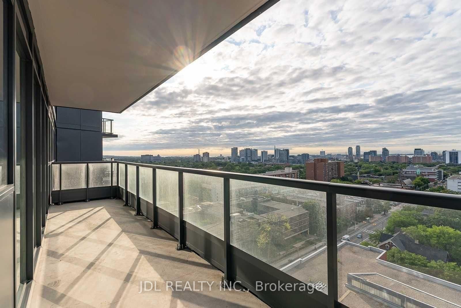 159 Wellesley Street E, Unit 1308 thumbnail 27