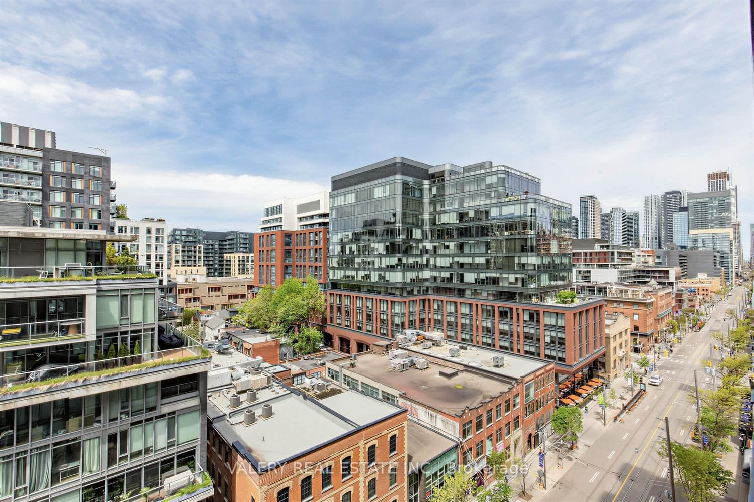 629 King Street W, Unit 1022 thumbnail 19