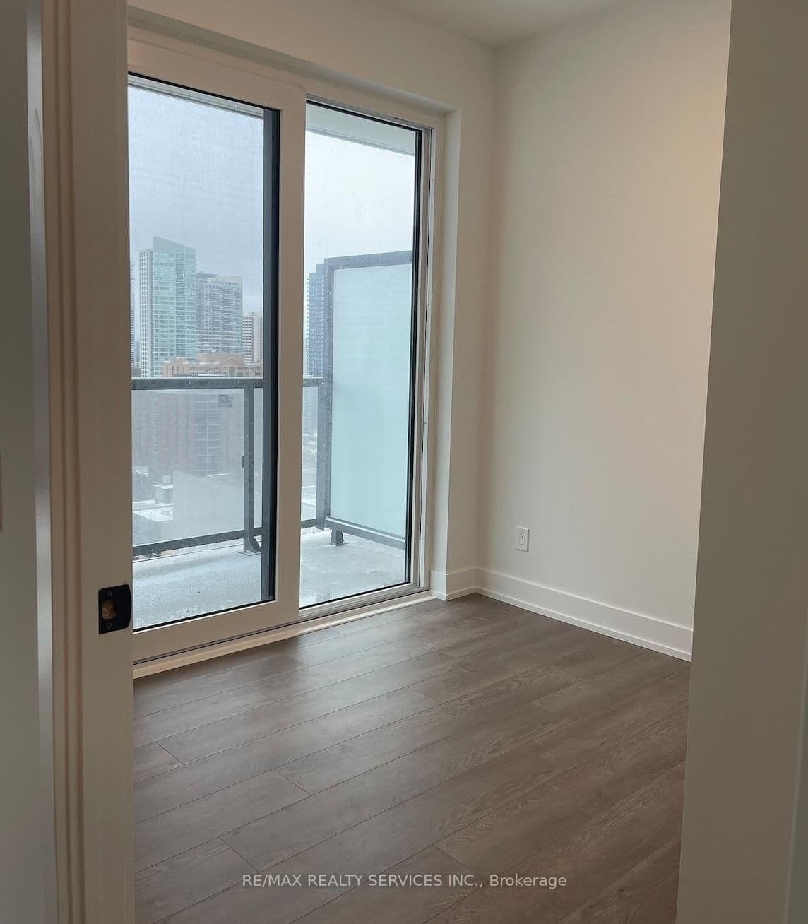 308 Jarvis Street, Unit 2505 thumbnail 13