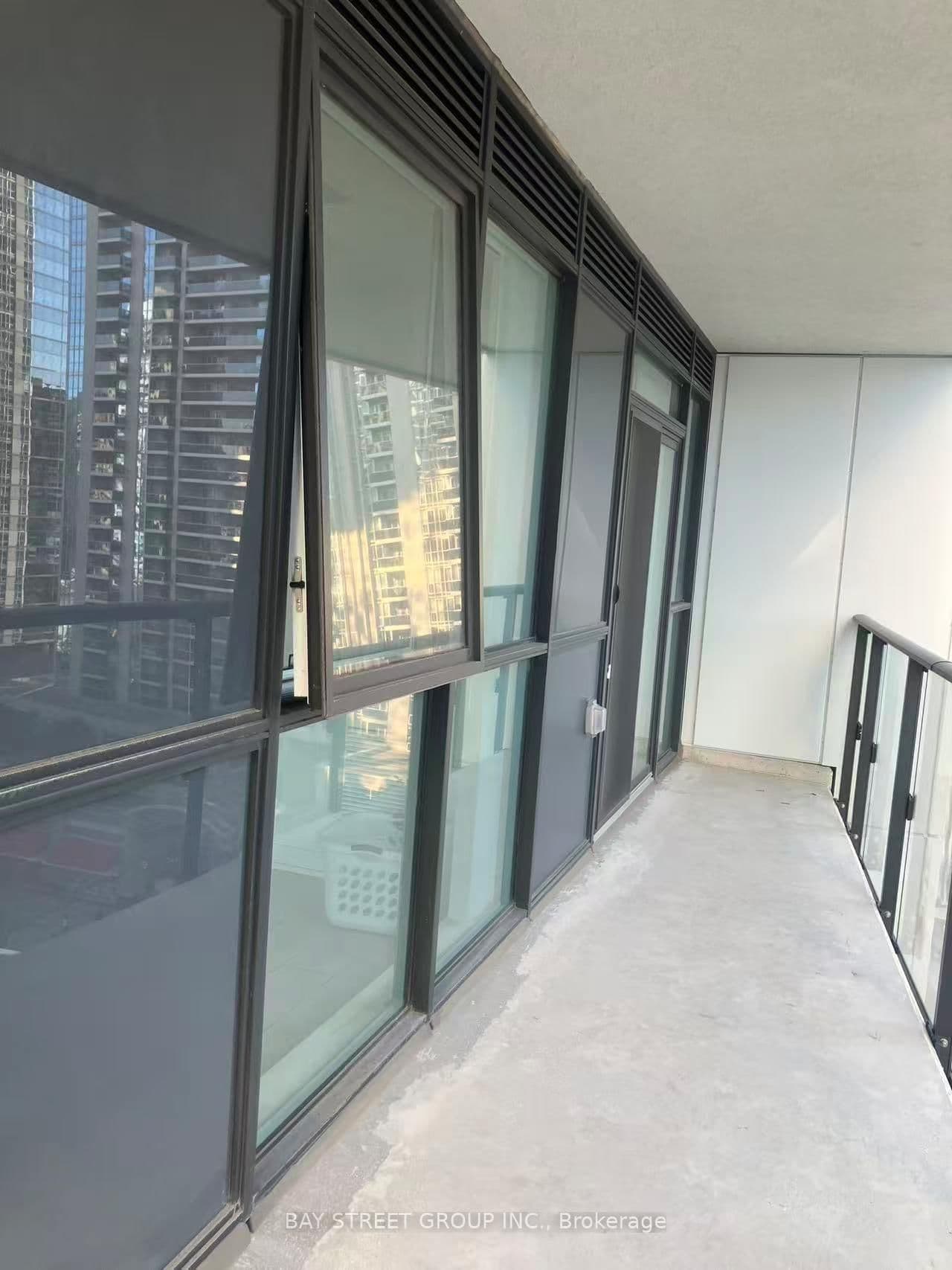 4955 Yonge Street, Unit 919 thumbnail 21
