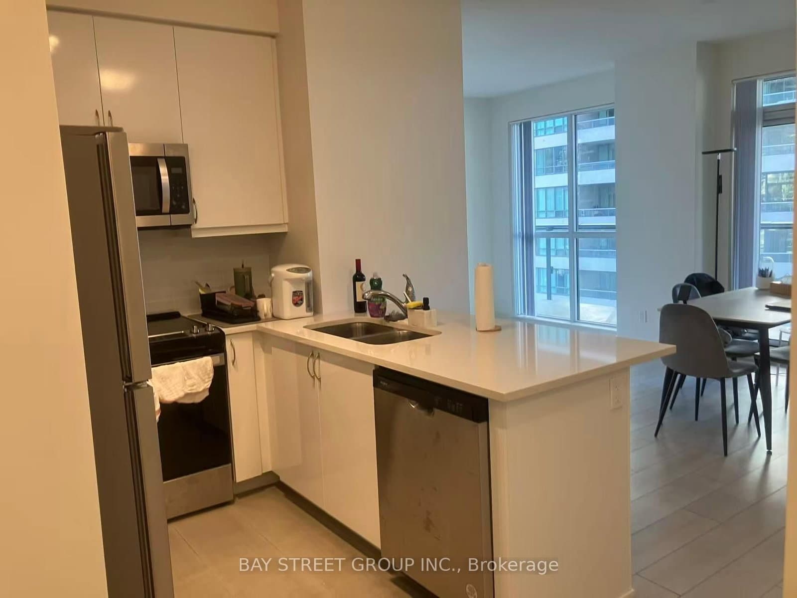 4955 Yonge Street, Unit 919 thumbnail 6