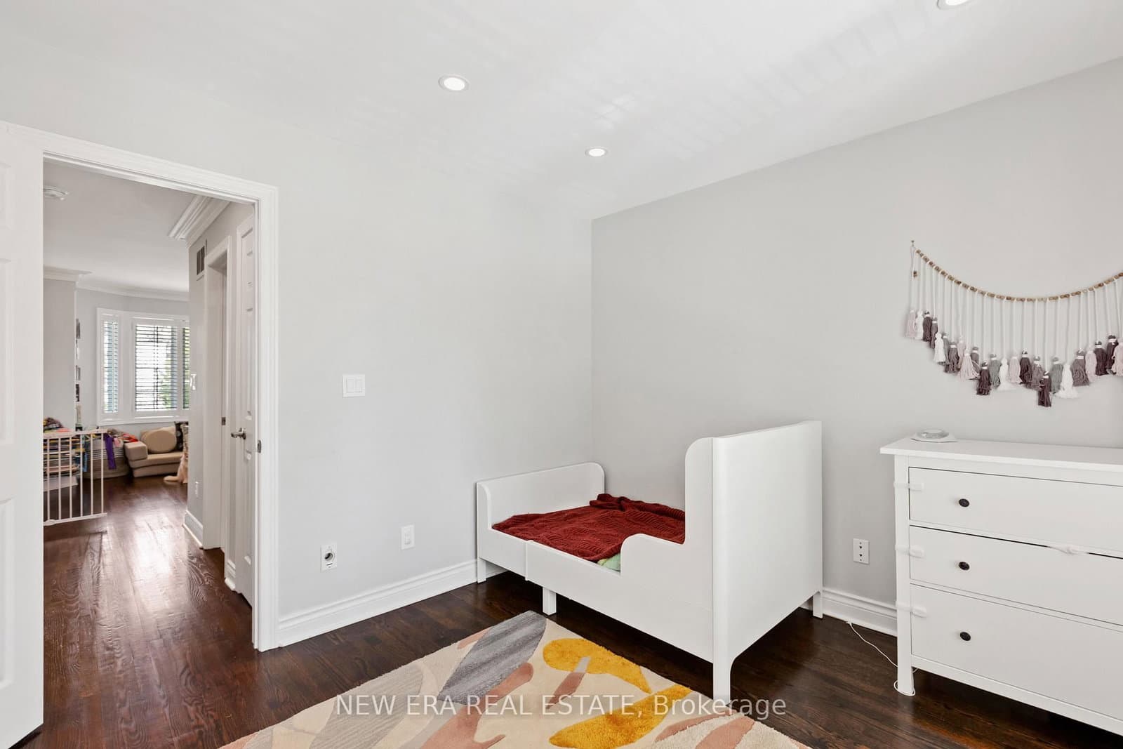 35 Spruce Street, Unit B thumbnail 16