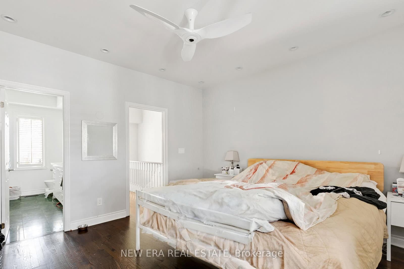 35 Spruce Street, Unit B thumbnail 21