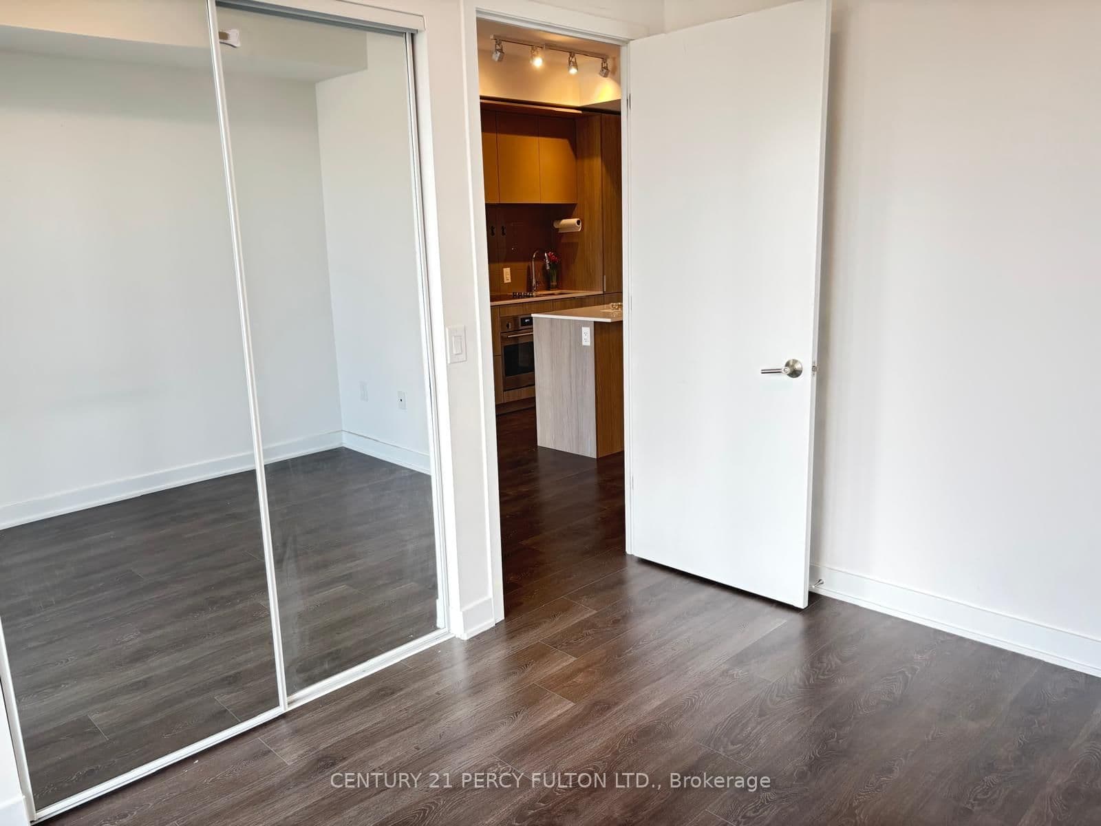 130 River Street E, Unit 501 thumbnail 23