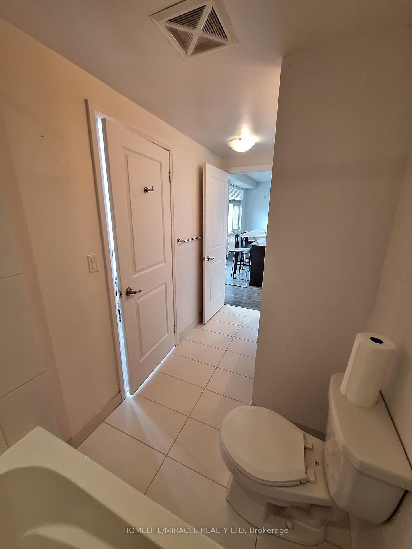 222 Finch Avenue W, Unit 412 thumbnail 18