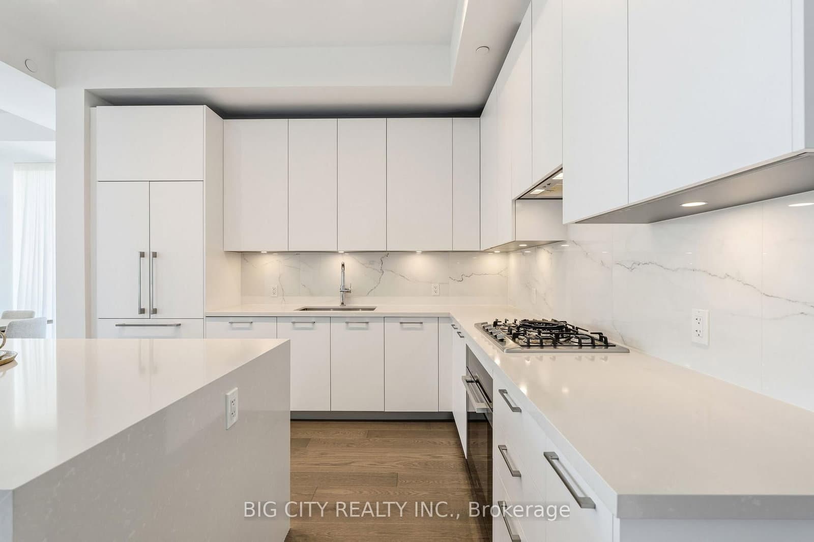 33 Frederick Todd Way, Unit 2002 thumbnail 22