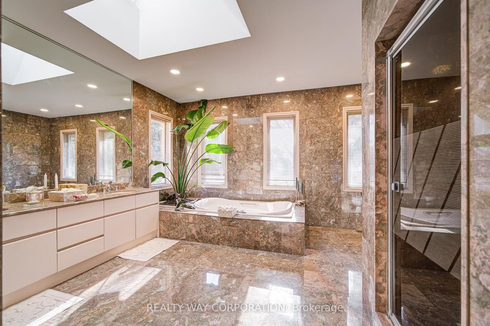 17 Heathcote Avenue thumbnail 23