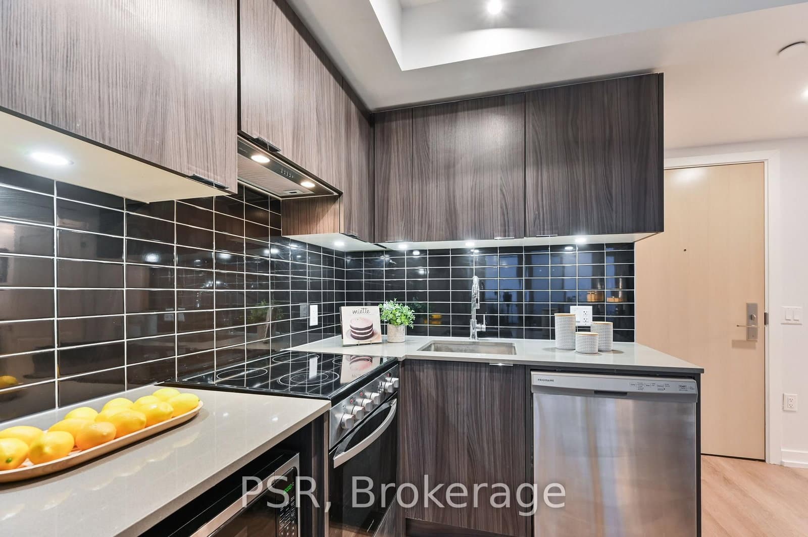 395 Bloor Street E, Unit 4409 thumbnail 11