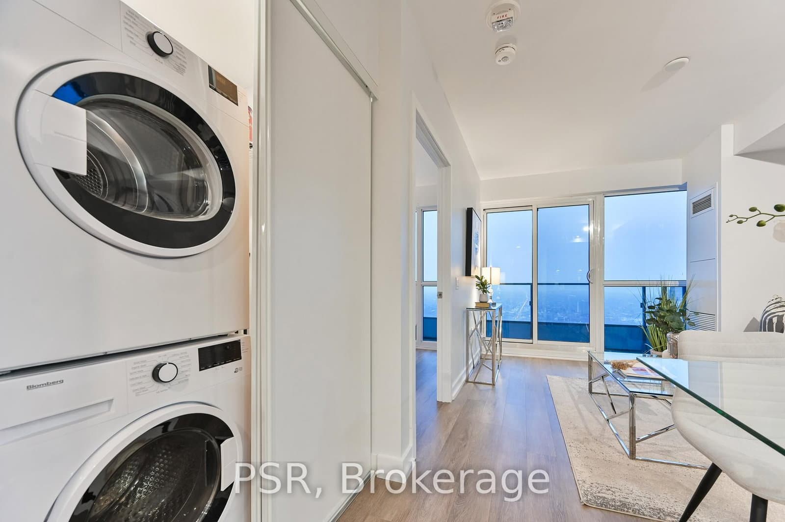 395 Bloor Street E, Unit 4409 thumbnail 16