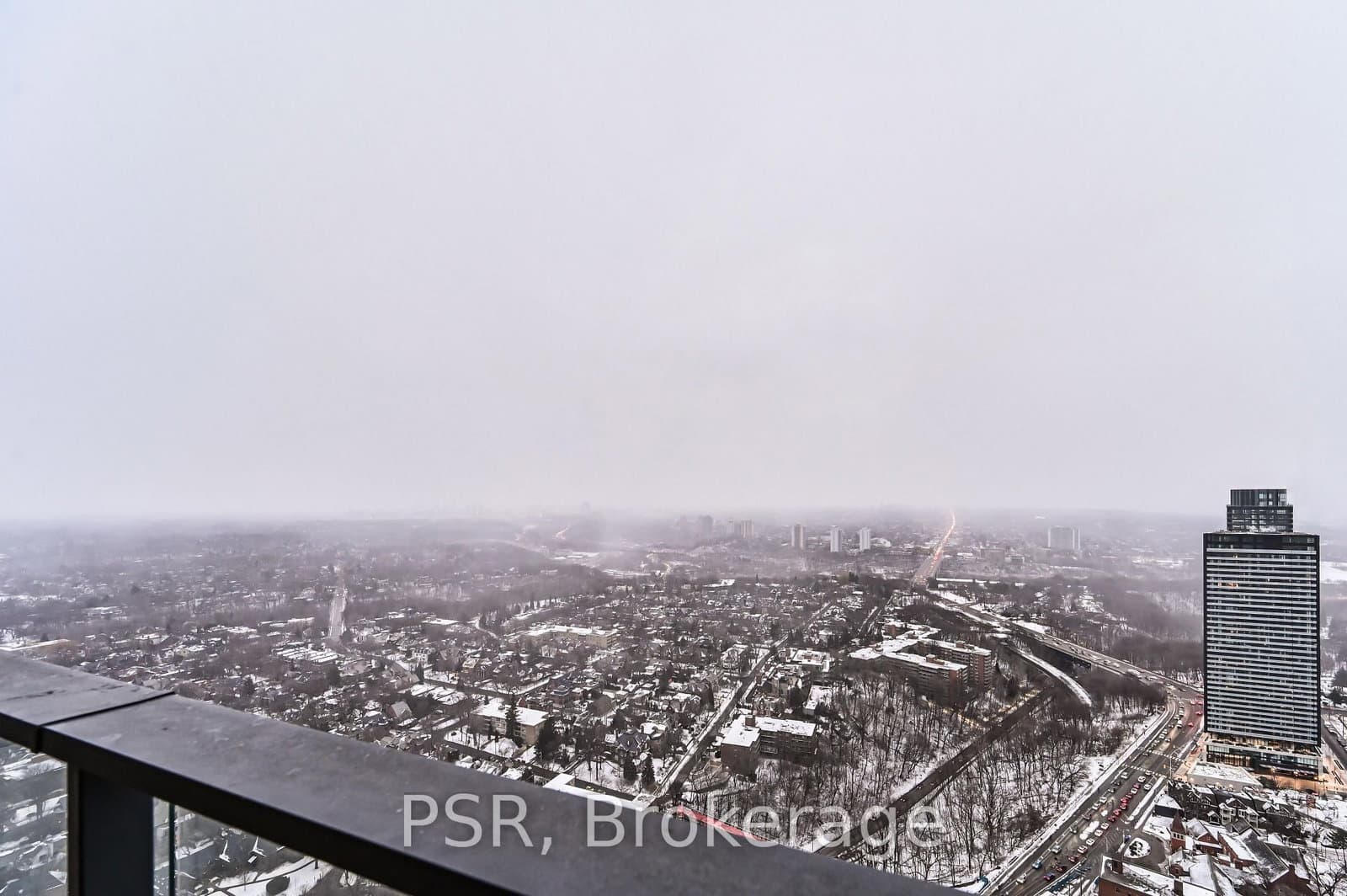 395 Bloor Street E, Unit 4409 thumbnail 19