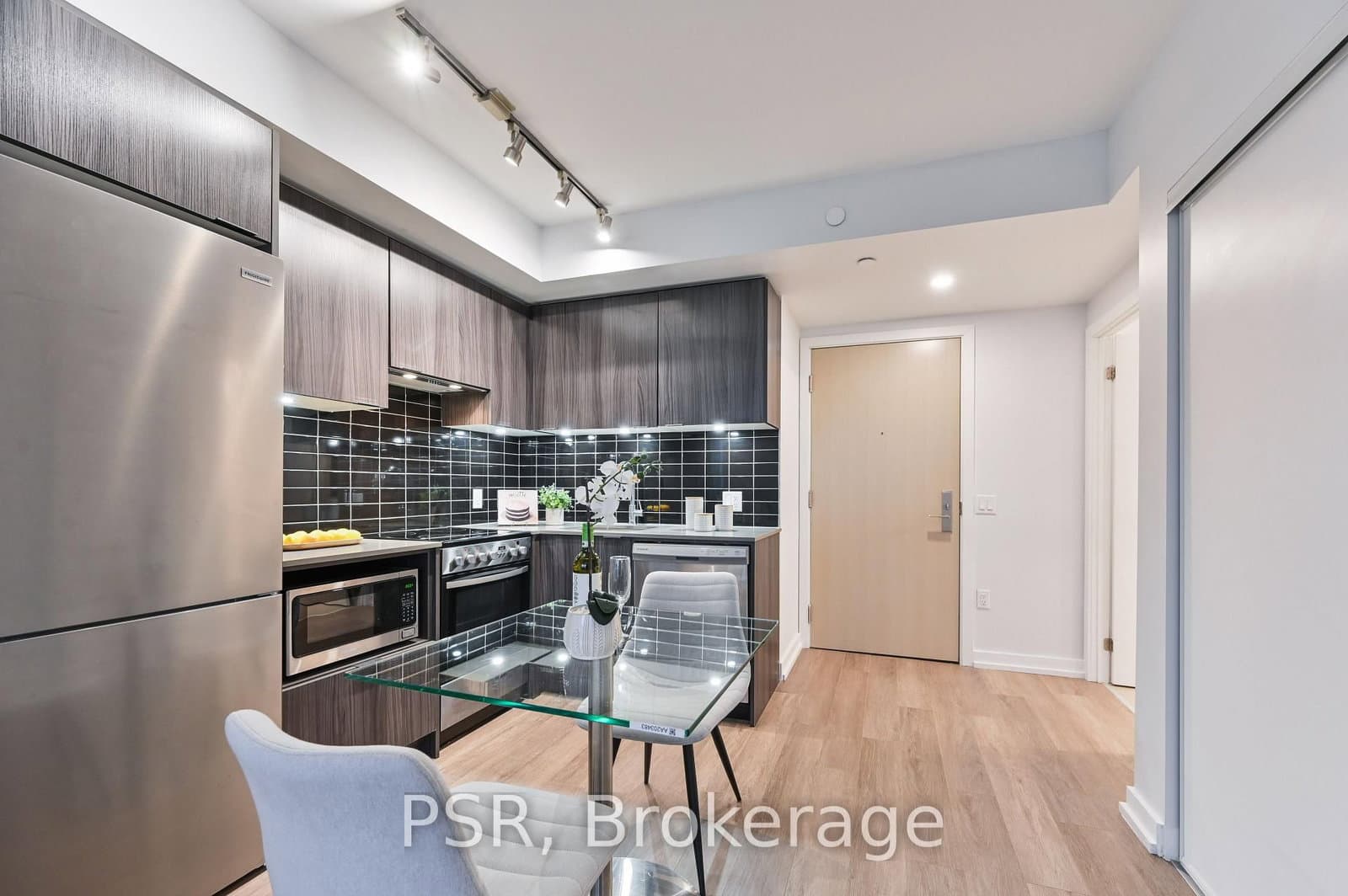 395 Bloor Street E, Unit 4409 thumbnail 9