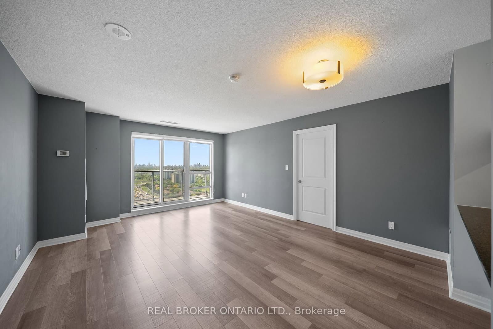 2015 Sheppard Avenue E, Unit 3010 thumbnail 4