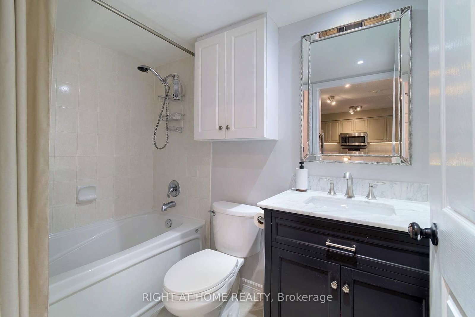 7 Lorraine Drive, Unit 210 thumbnail 25