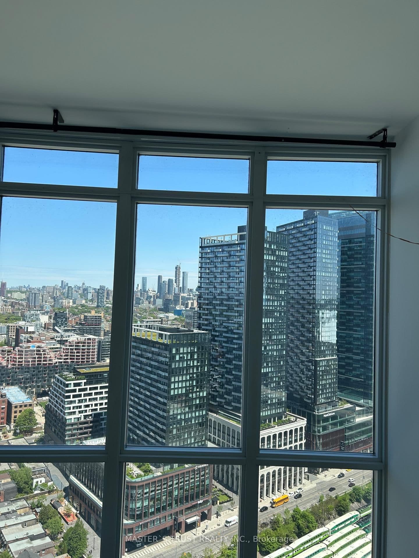 21 ICE BOAT Terrace, Unit 4202 thumbnail 12