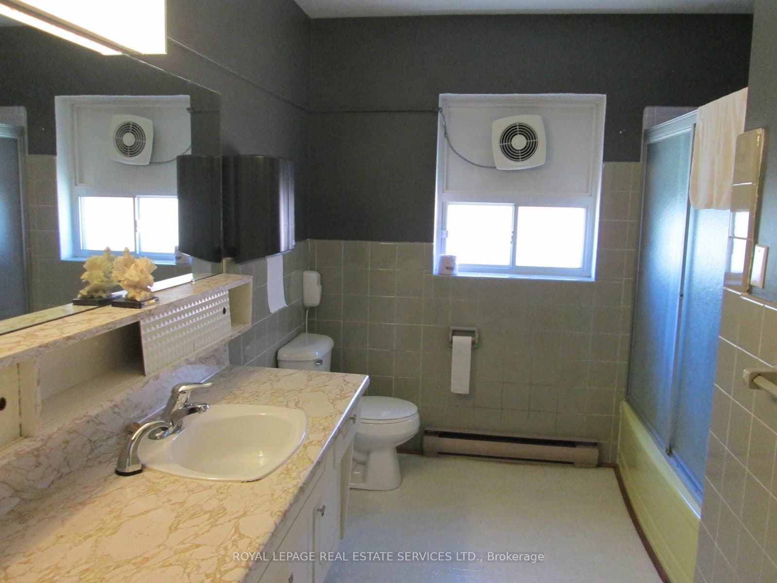 276 Gladstone Avenue thumbnail 14