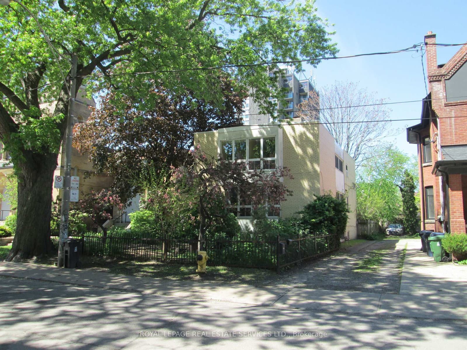 276 Gladstone Avenue thumbnail 24