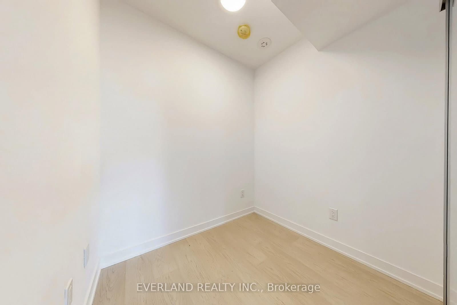 252 Church Street, Unit 2512 thumbnail 18