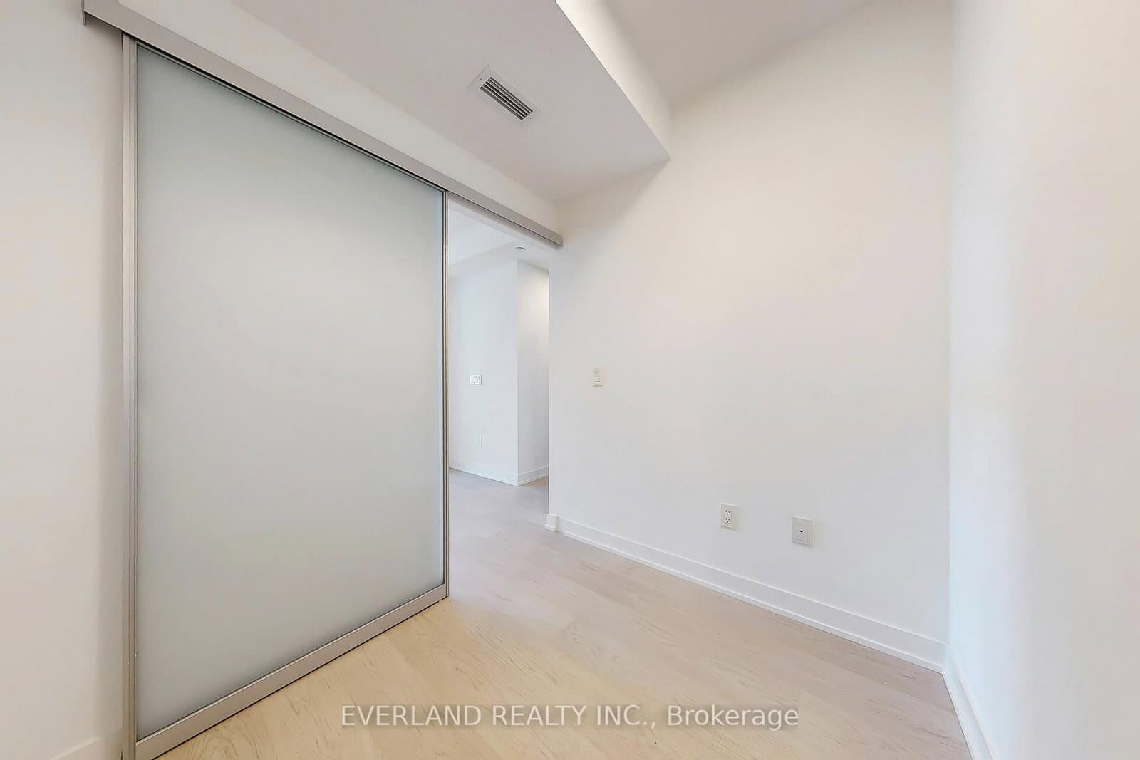252 Church Street, Unit 2512 thumbnail 19