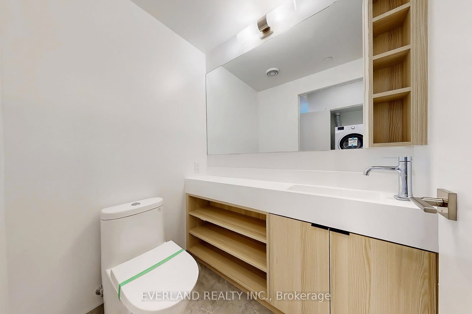 252 Church Street, Unit 2512 thumbnail 20