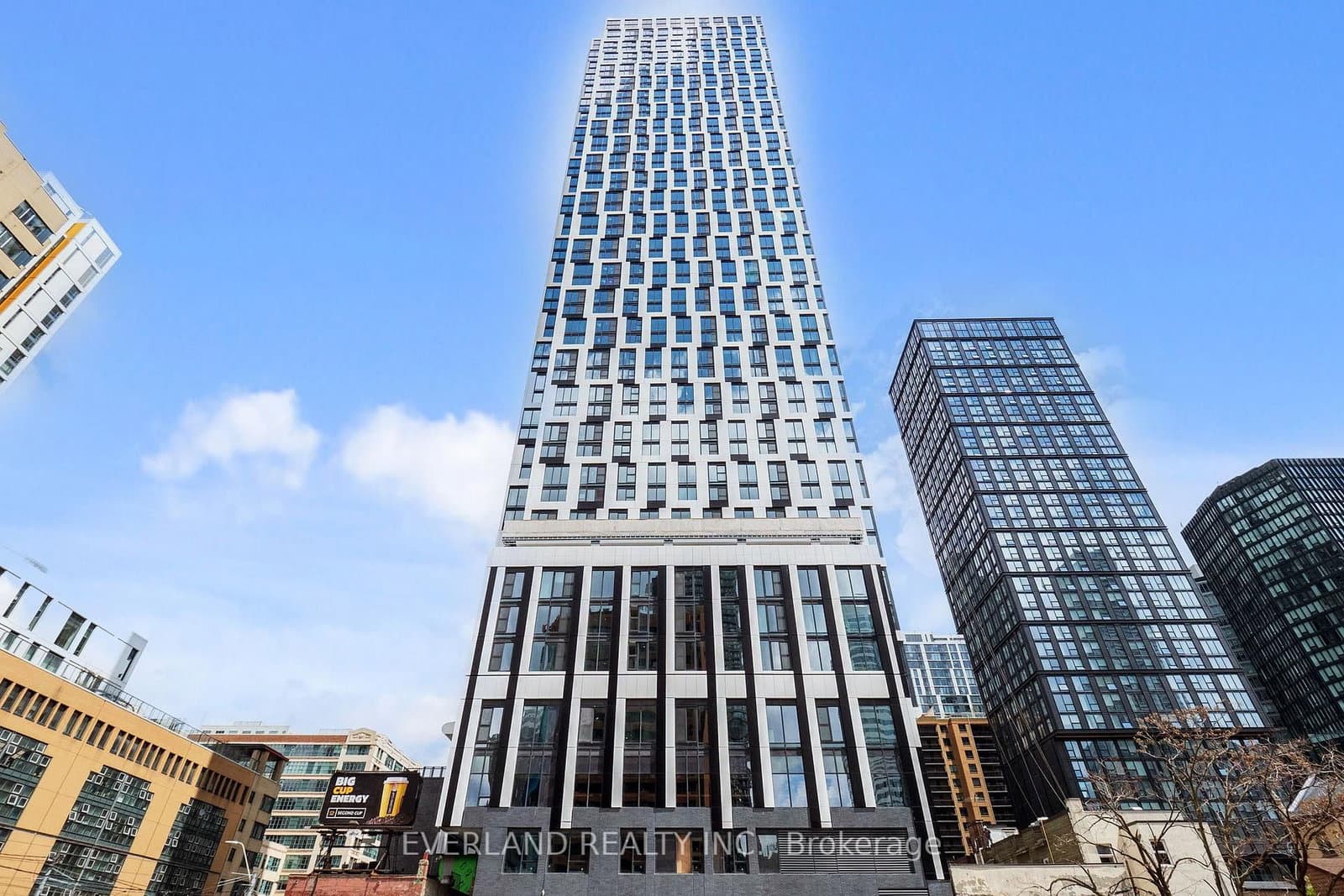 252 Church Street, Unit 2512 thumbnail 31