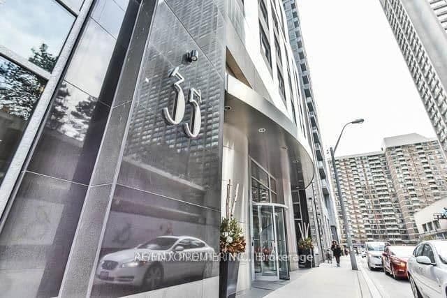 35 Balmuto Street, Unit 1009 - Image 1
