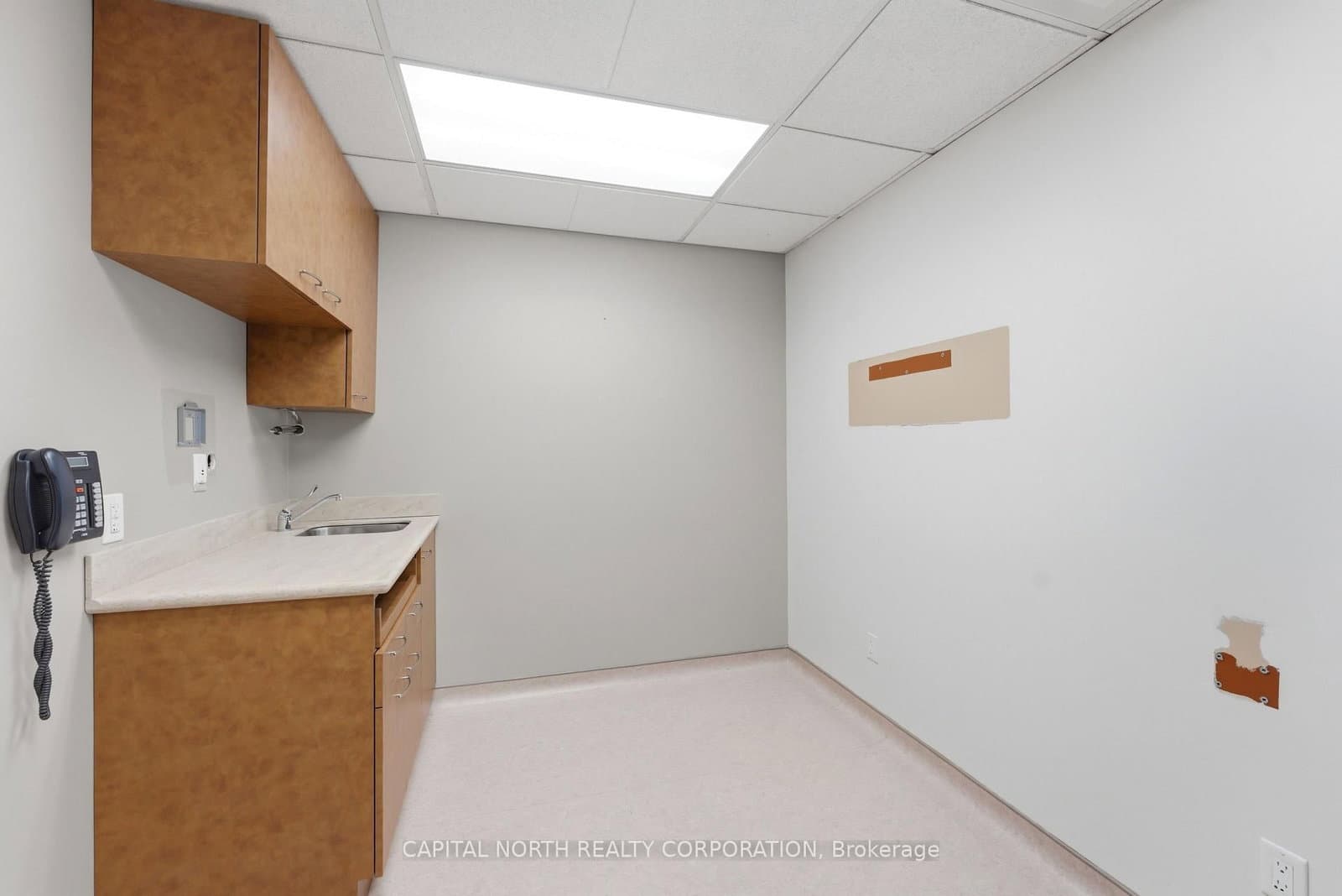 236 Avenue Road, Unit 2nd Floor thumbnail 24