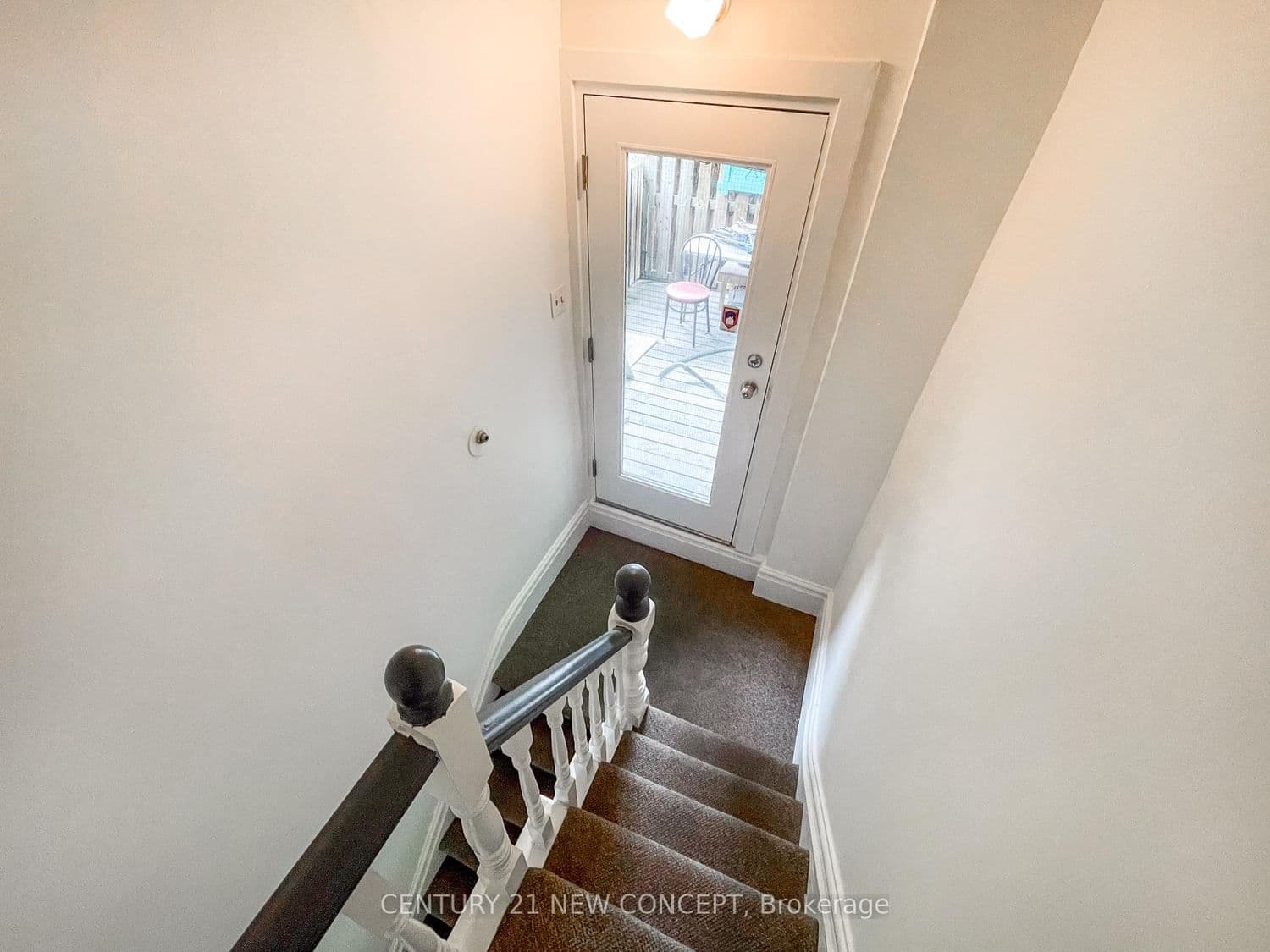 295 Queen Street E, Unit 2nd Floor thumbnail 28