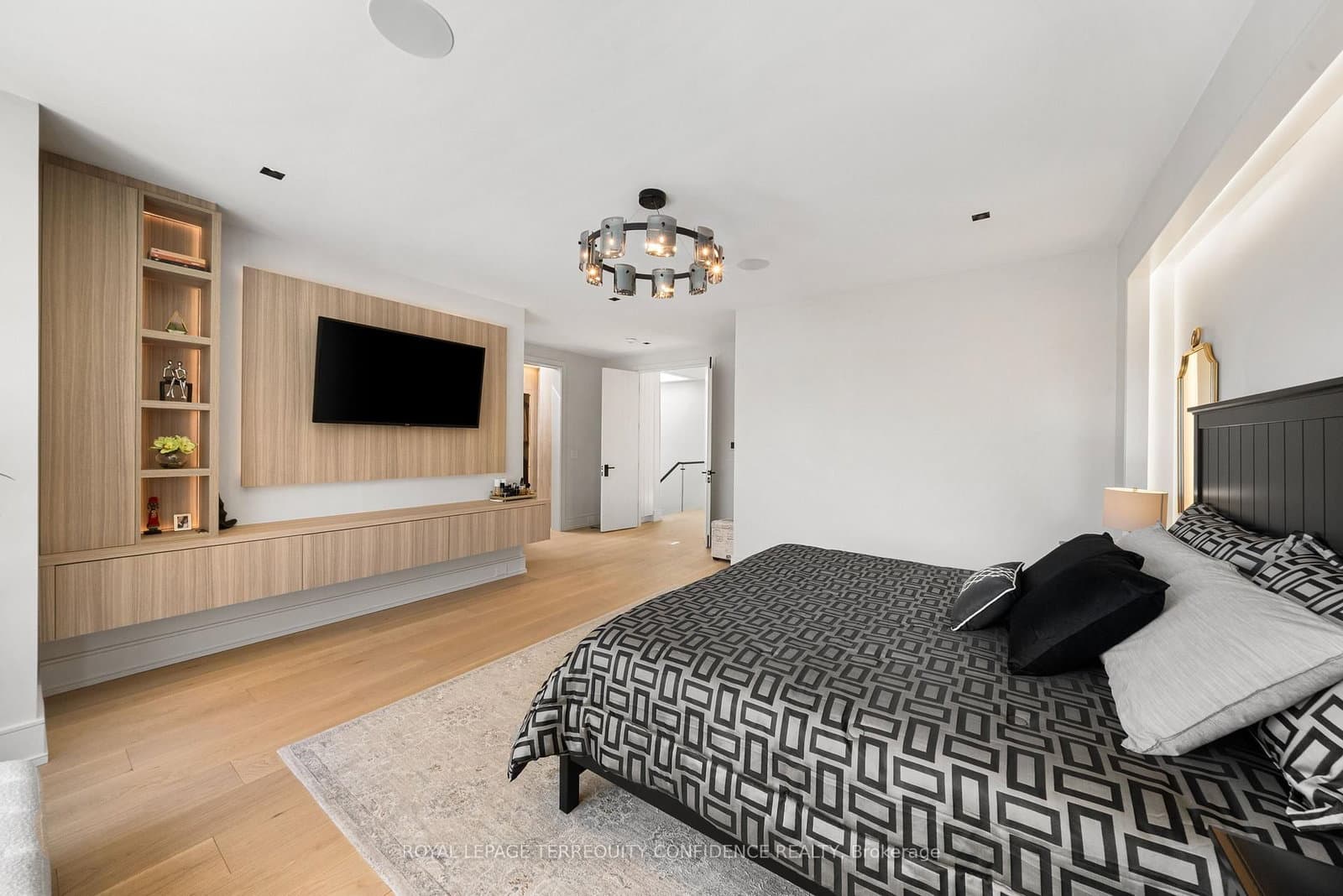 35 Nipigon Avenue thumbnail 21
