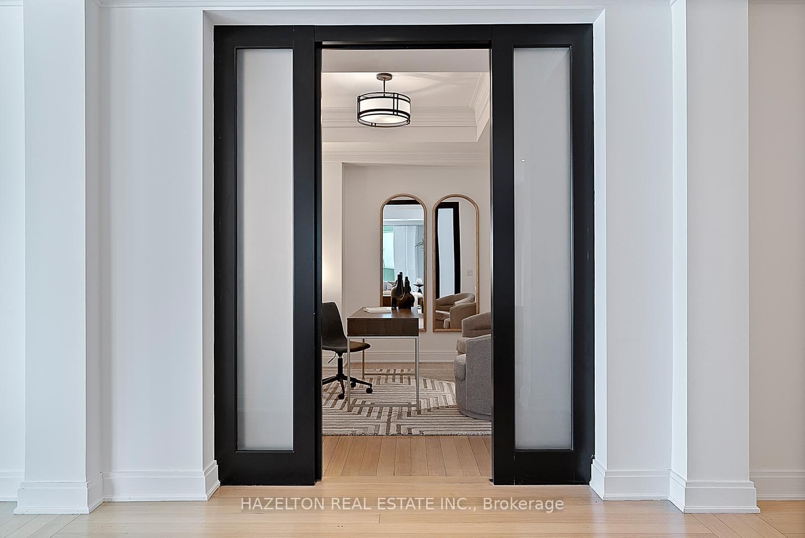206 Bloor Street W, Unit 1402 thumbnail 20