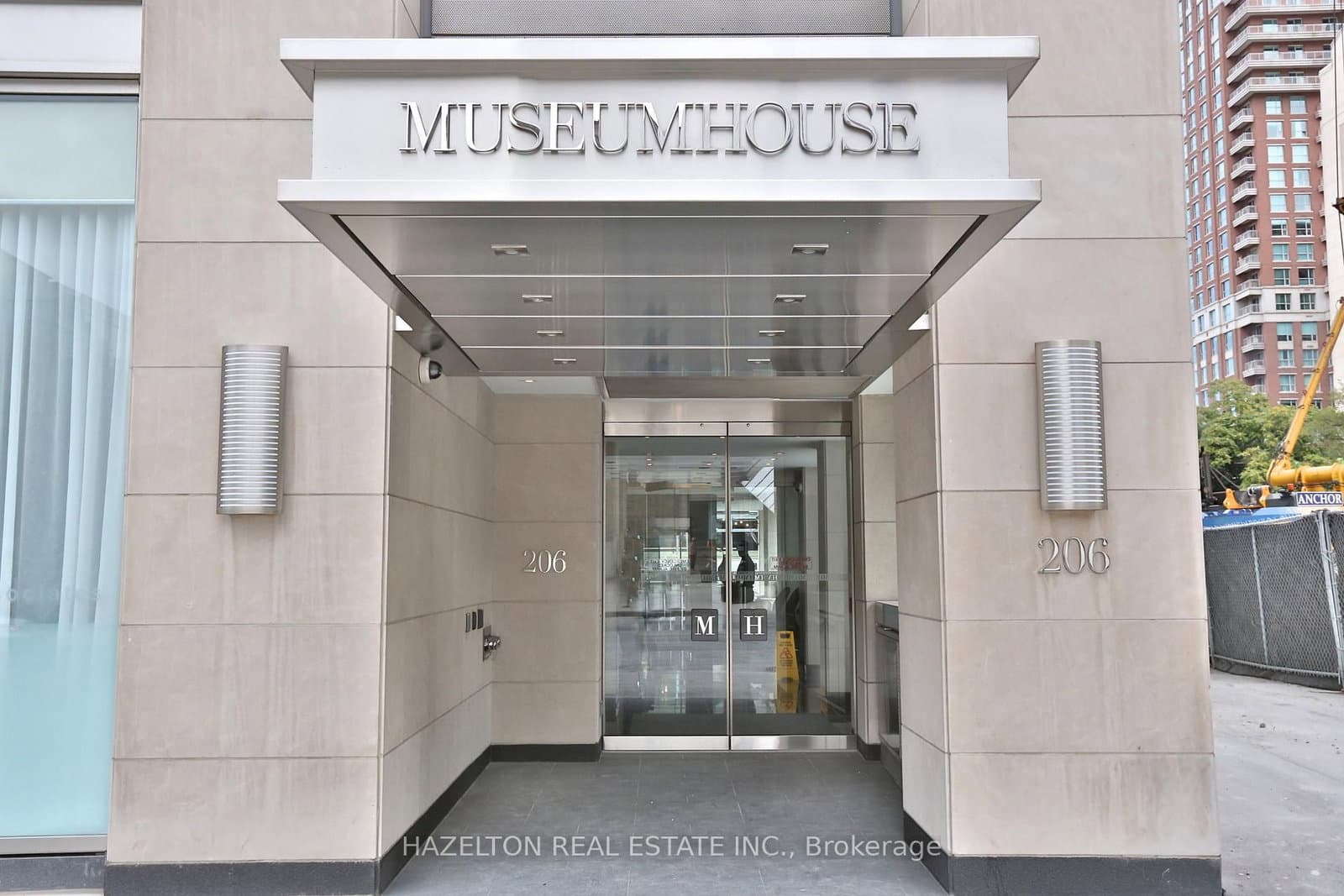 206 Bloor Street W, Unit 1402 thumbnail 36