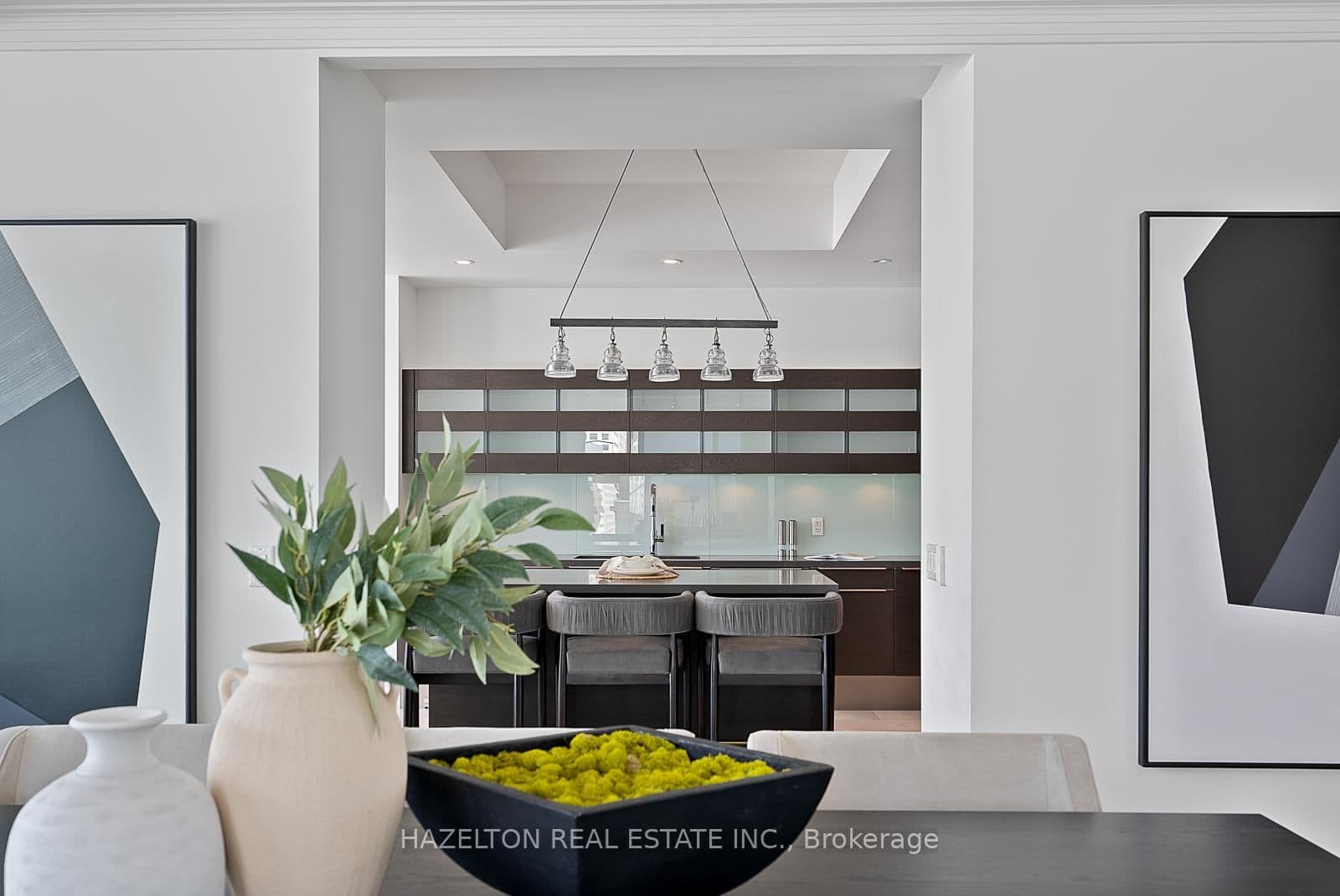 206 Bloor Street W, Unit 1402 thumbnail 9