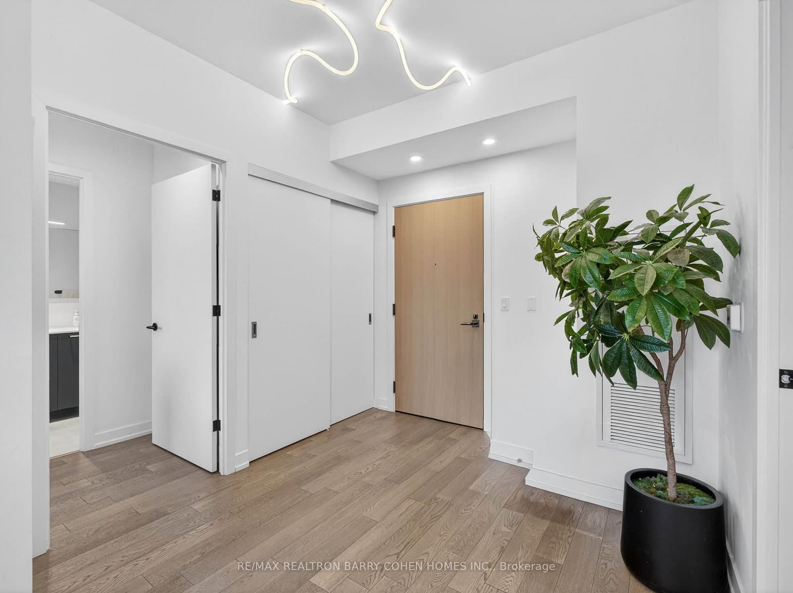 200 Sudbury Street, Unit 704 thumbnail 3