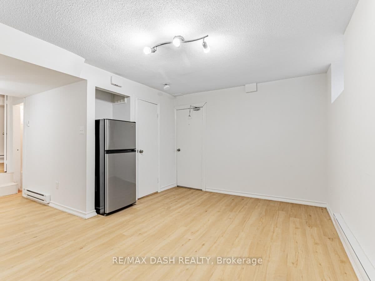 663 Huron Street, Unit B2 thumbnail 11