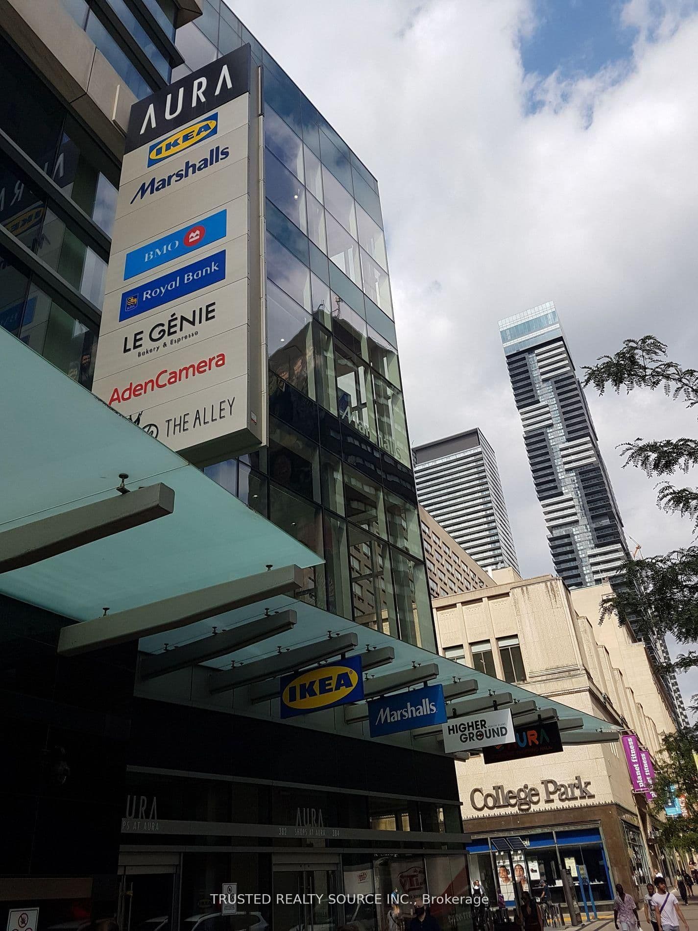384 Yonge Street, Unit 19 thumbnail 14